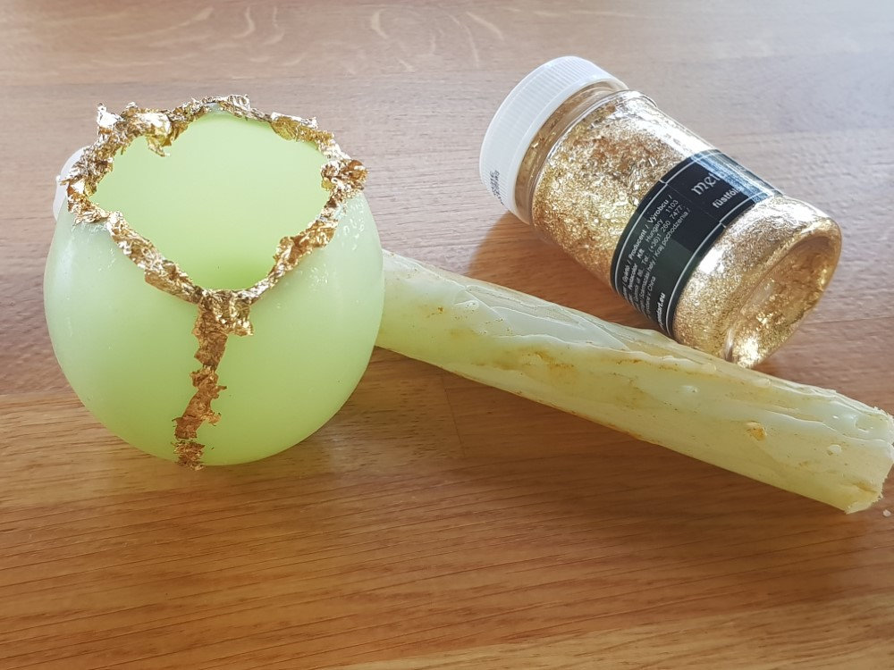 Decor cu flori și ceară pentru evenimente